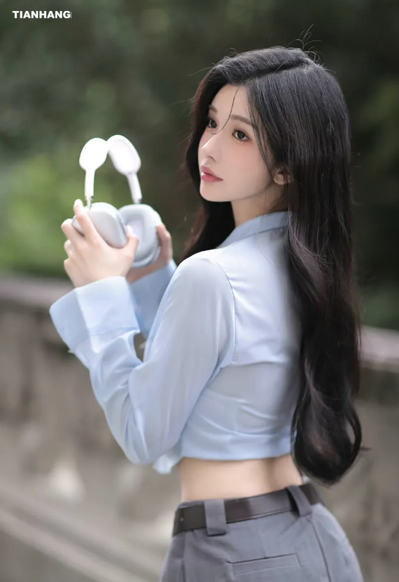 免费香蕉丝瓜草莓樱桃榴莲绿巨人关键词解析游戏内购破解 截图3