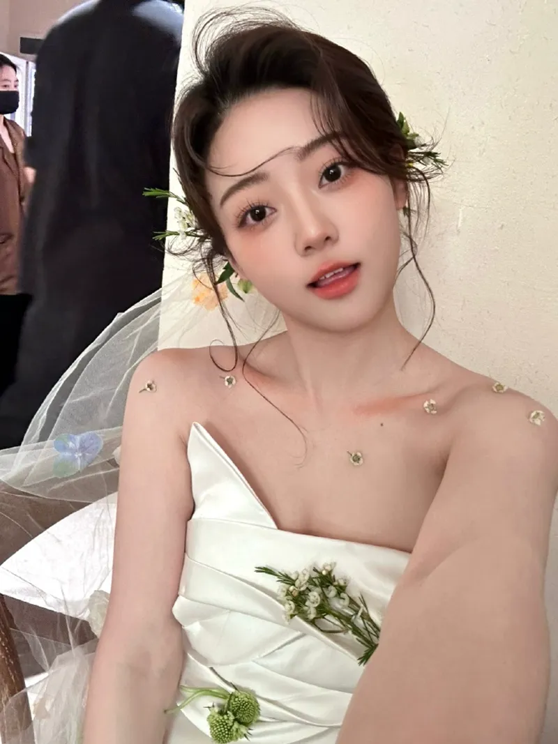 女孩吃巴雷特是什么意思？梗游戏下载下载安装教程