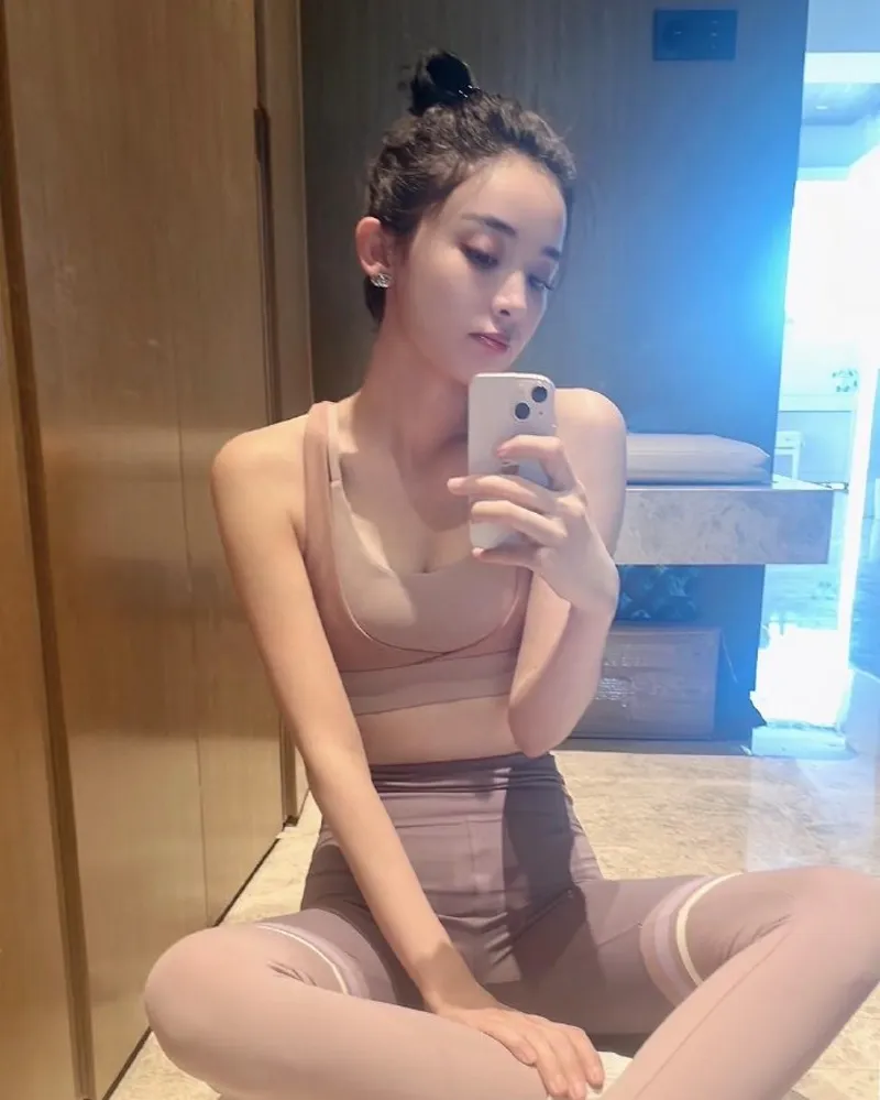 热门91青青草：青草如茵的青春意象试玩评测