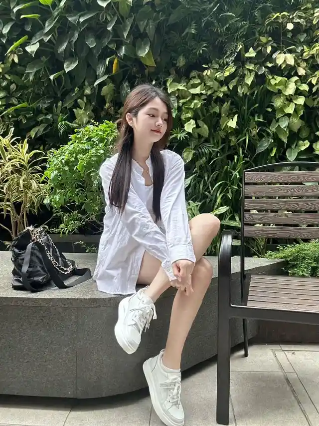 国产精品秘：天美传媒沈櫵对比选择与区别免费下载 截图3