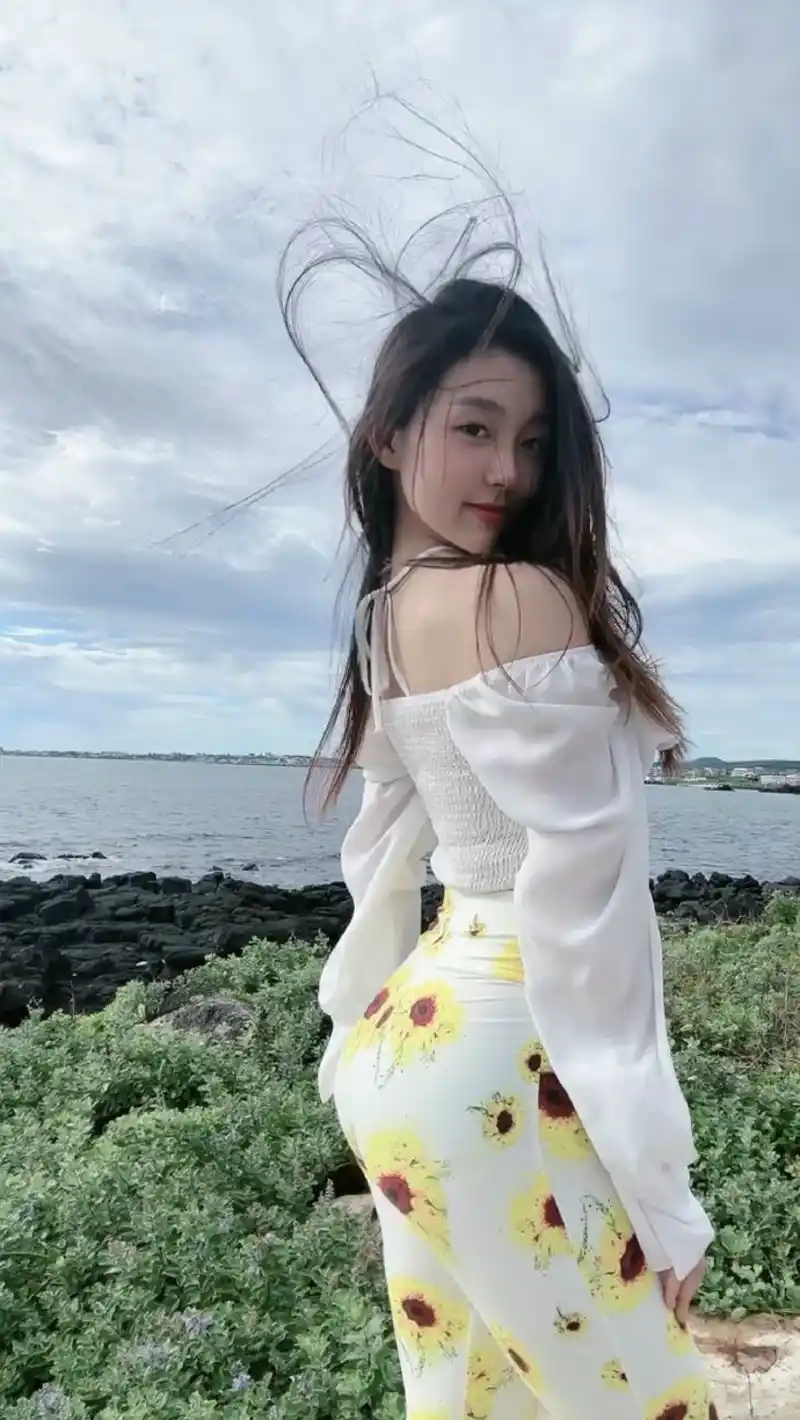 满天星未删减版剧情人物与观感看点试玩评测下载 截图2