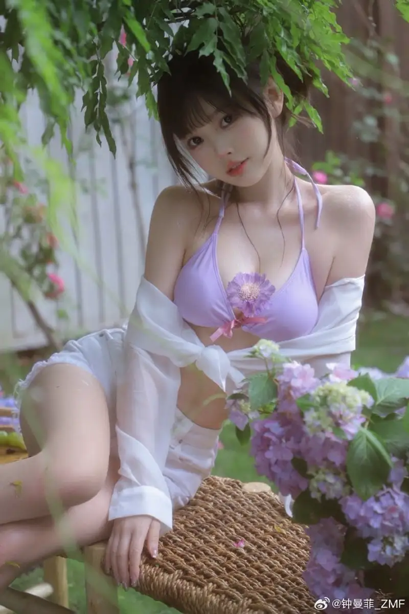 380蜜桃粉同色系缎面连衣裙推荐榜游戏最新版本介绍