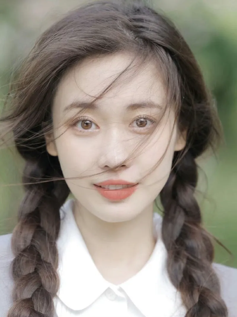 正版鞠婧祎MV曲目索引与游戏下载破解版 截图1