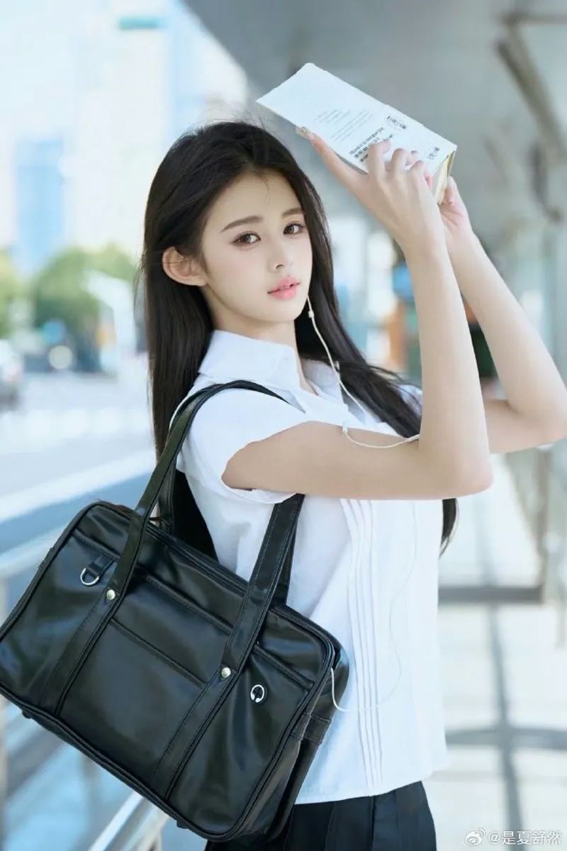 女教师韩剧演员表最新版下载官方正版下载