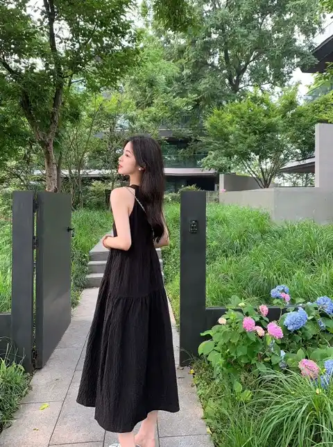 美女黑料话题2024为何引热议怎么玩？无敌版教程 截图2