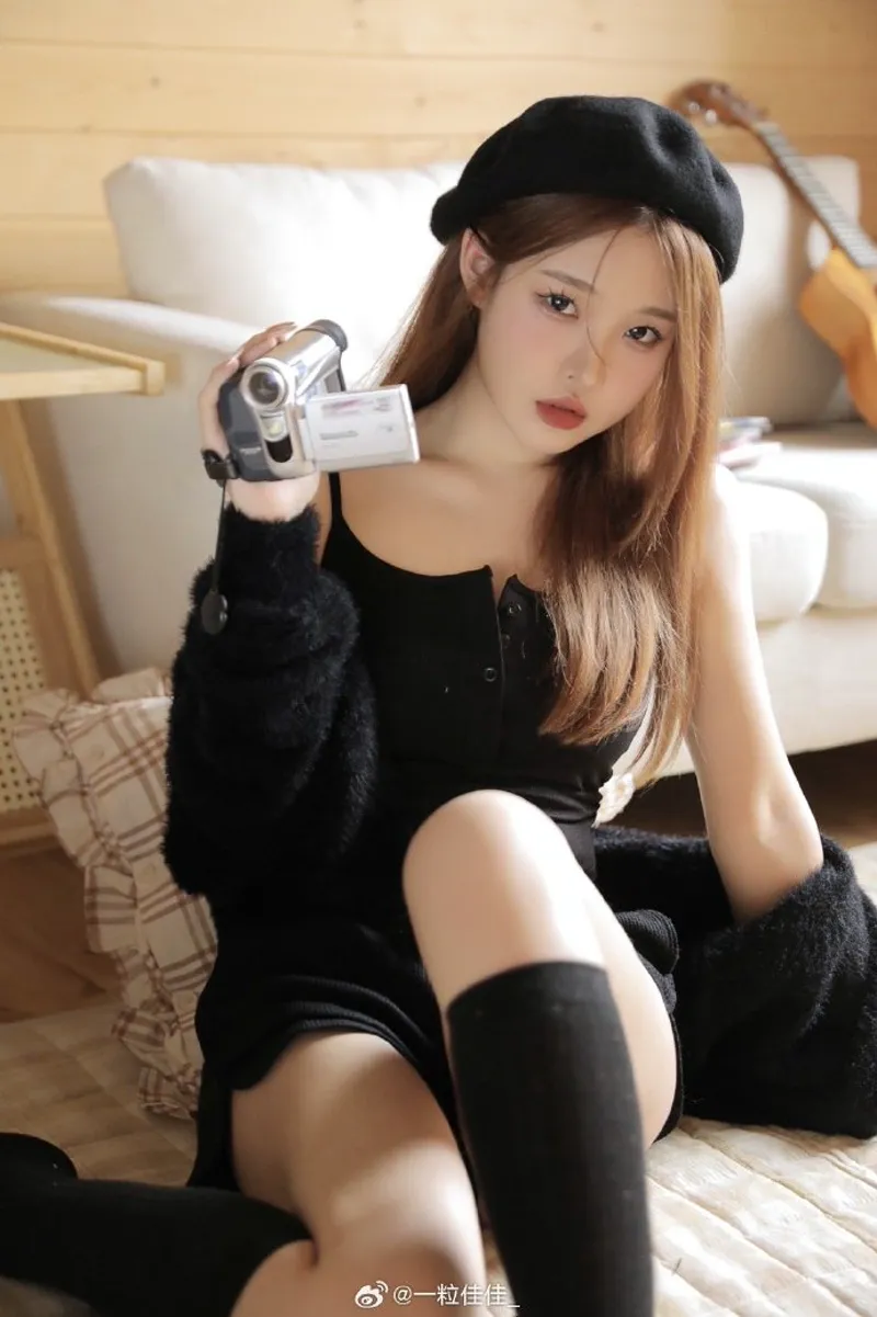 免费快餐女怎么约_都市快餐店恋爱模拟游戏满级破解 截图3
