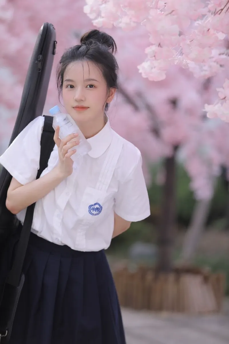 乐附近下载：街区探索轻解谜游戏怎么玩？免费安装教程
