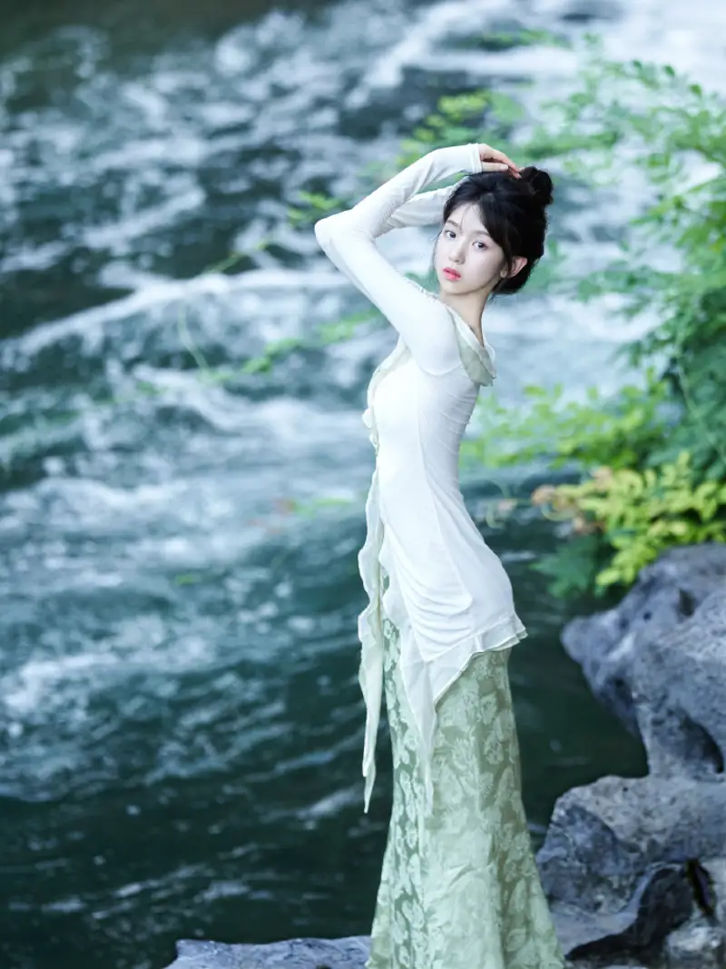 XRK是什么意思？缩写含义与语境解读无限金币