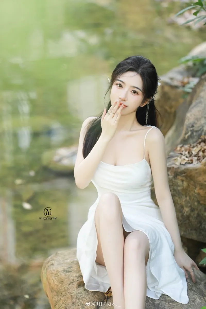 热门91青青草：青草如茵的青春意象试玩评测 截图2