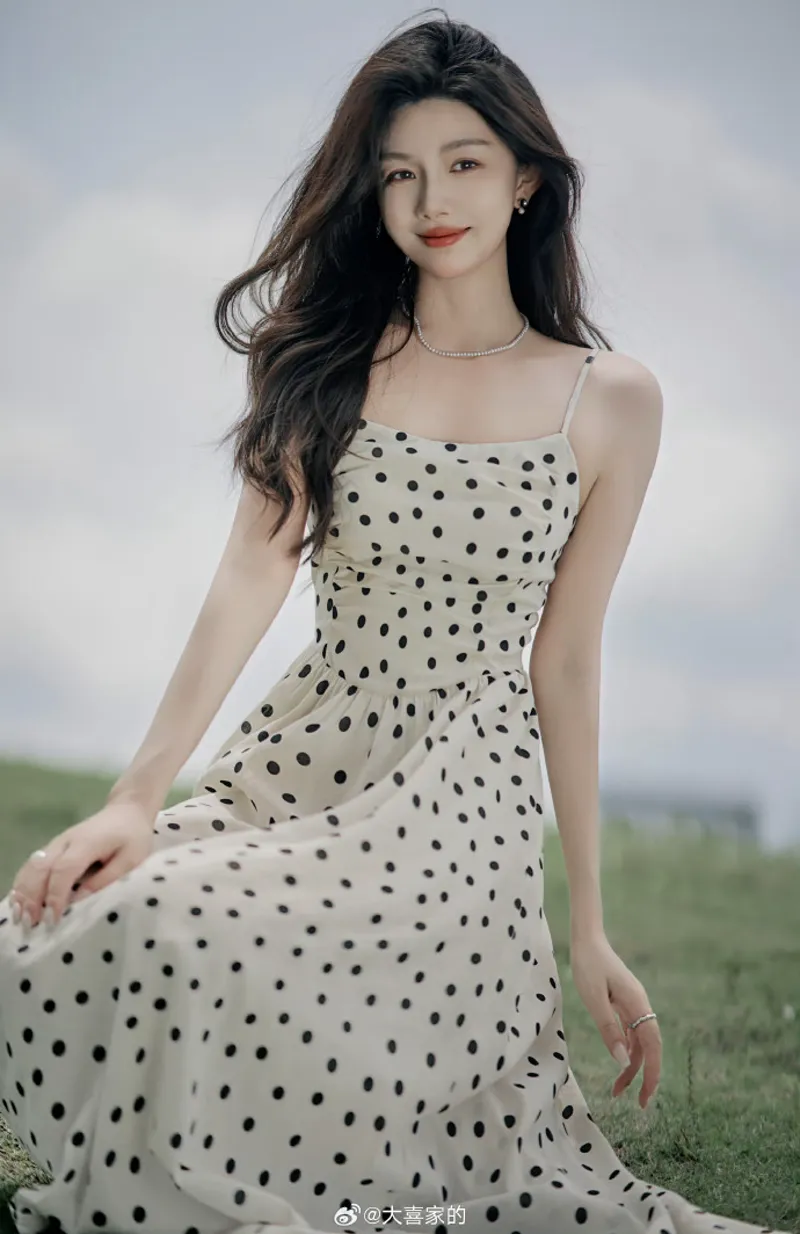 欧美老妇女游戏：称谓、形象与真实生活破解版攻略大全 截图1