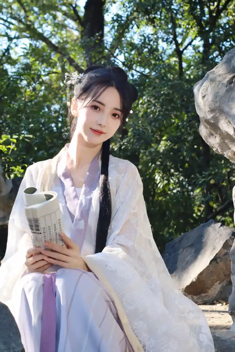 一品烟雨楼论坛：古风悬疑解谜游戏下载怎么玩？下载地址教程 截图3