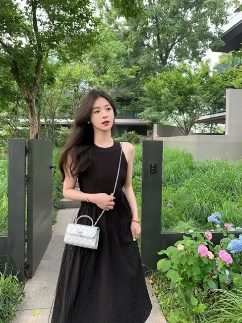 免费巨乳是什么？身形特点与日常真实感受无限金币