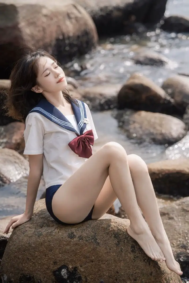 大胆西西人体艺术摄影图片集_光影构图欣赏怎么玩？绿色版教程