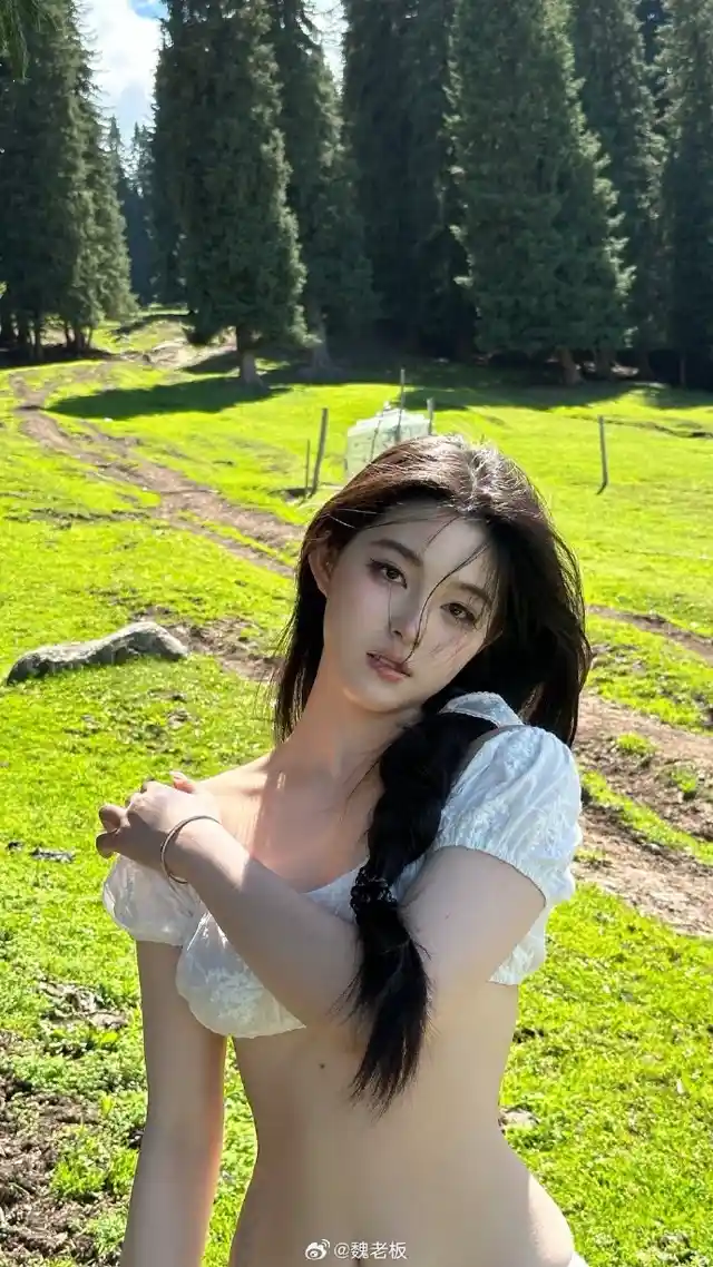好玩的男女动态图片GIF图集相册保存方法下载 截图1
