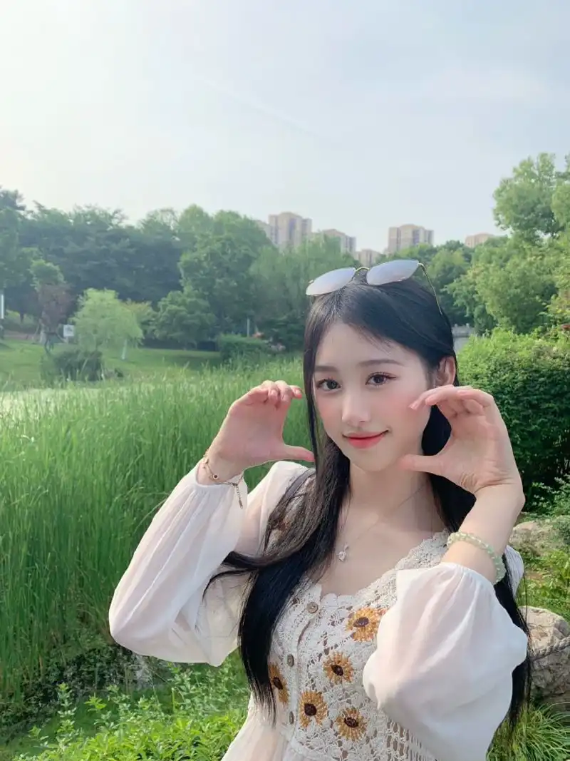 出差怎么联系妹妹电话游戏下载_悬疑解谜最新版 截图1