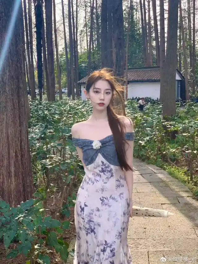 免费激情小说图片图集：唯美封面插画场景欣赏礼包码