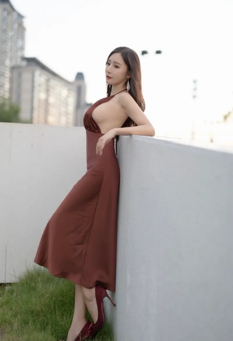 打扑克一上一下怎么玩：轮流出牌与取胜怎么玩？正式版教程
