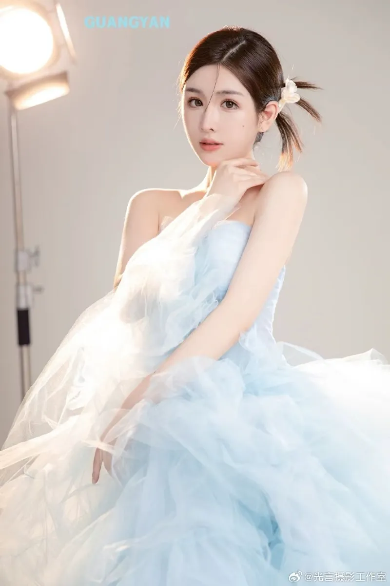 出差找女的最快方式下载_都市社交模拟最新版本介绍 截图1