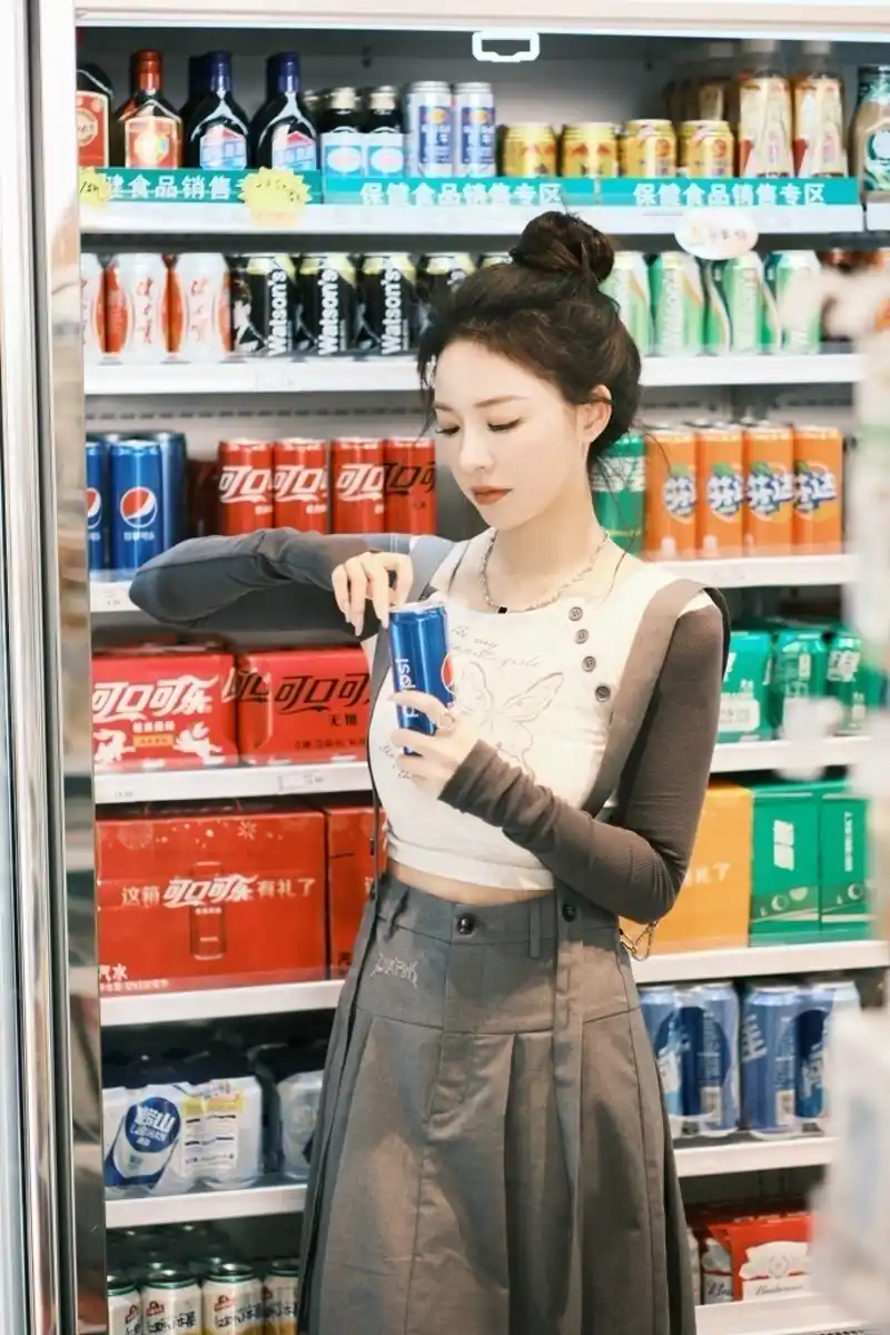 2026年动态插图图片图集：多风格画面灵感参考怎么玩推荐