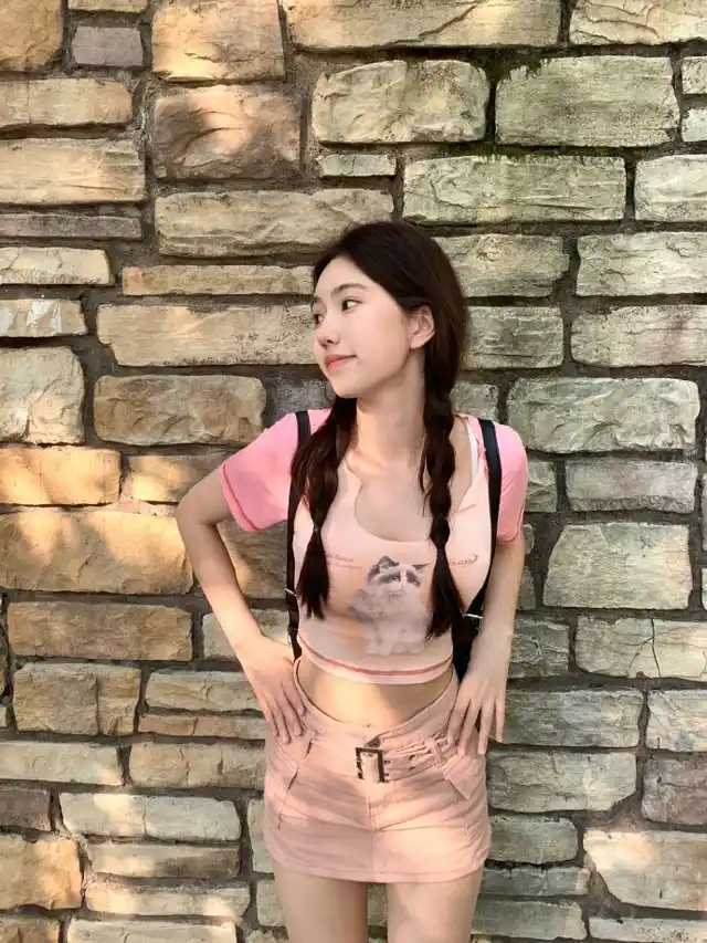 成人网址是什么意思？同名游戏下载说明怎么玩下载